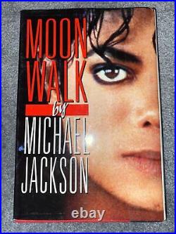 Moonwalk by Michael Jackson 1st edition/1st printing RARE MINT Stamp Signed Auto